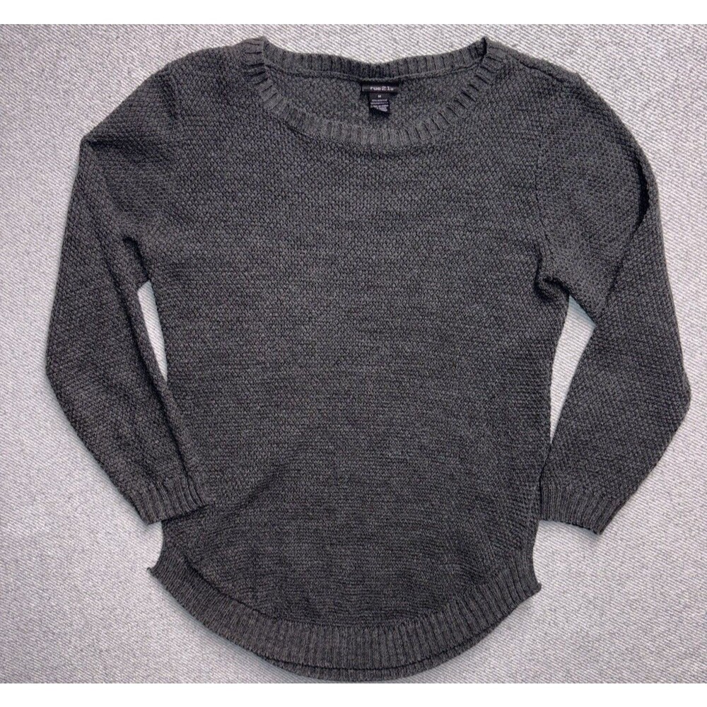 rue21 Charcoal Grey Textured Knit Sweater - Women’s Size Medium